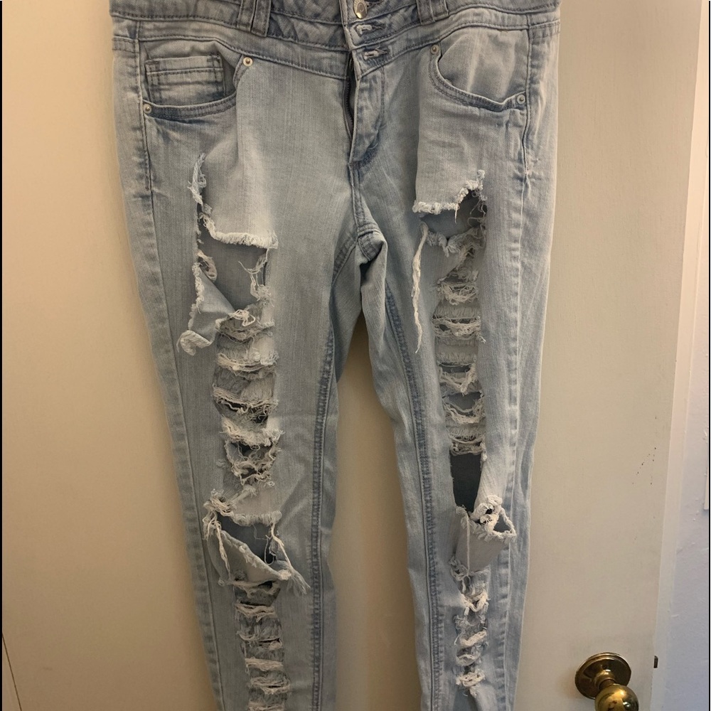 Blue spice mom jeans